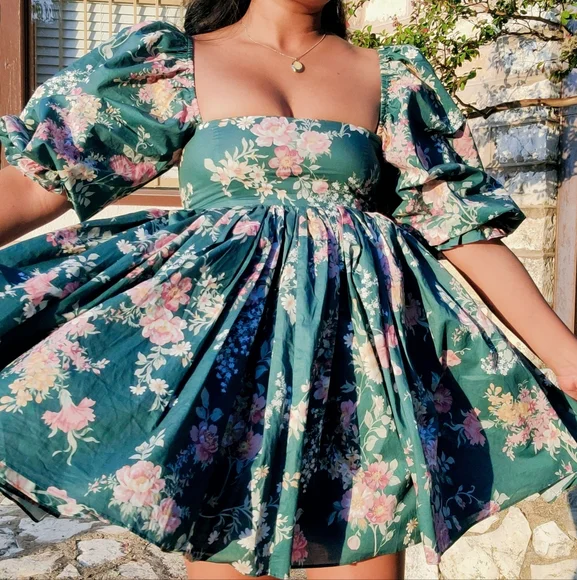 Selkie Green Gables Cottage Puff - Picture 4 of 7